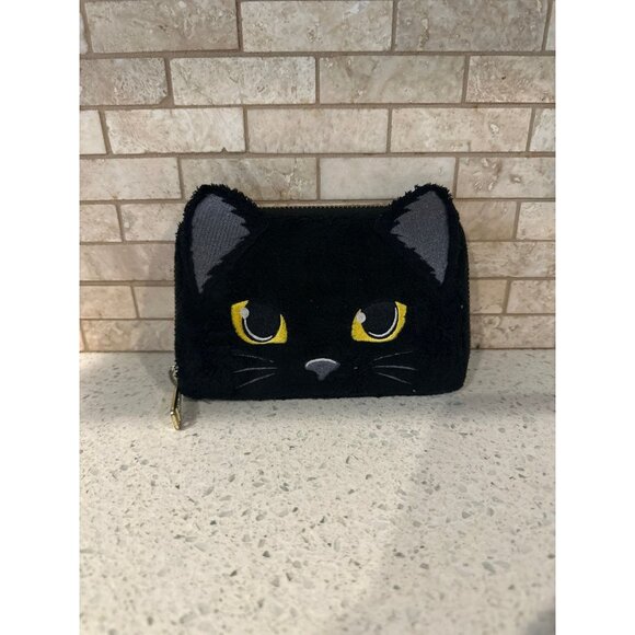 Loungefly | Bags | Loungefly Disney Hocus Pocus Thackery Binx Cat ...